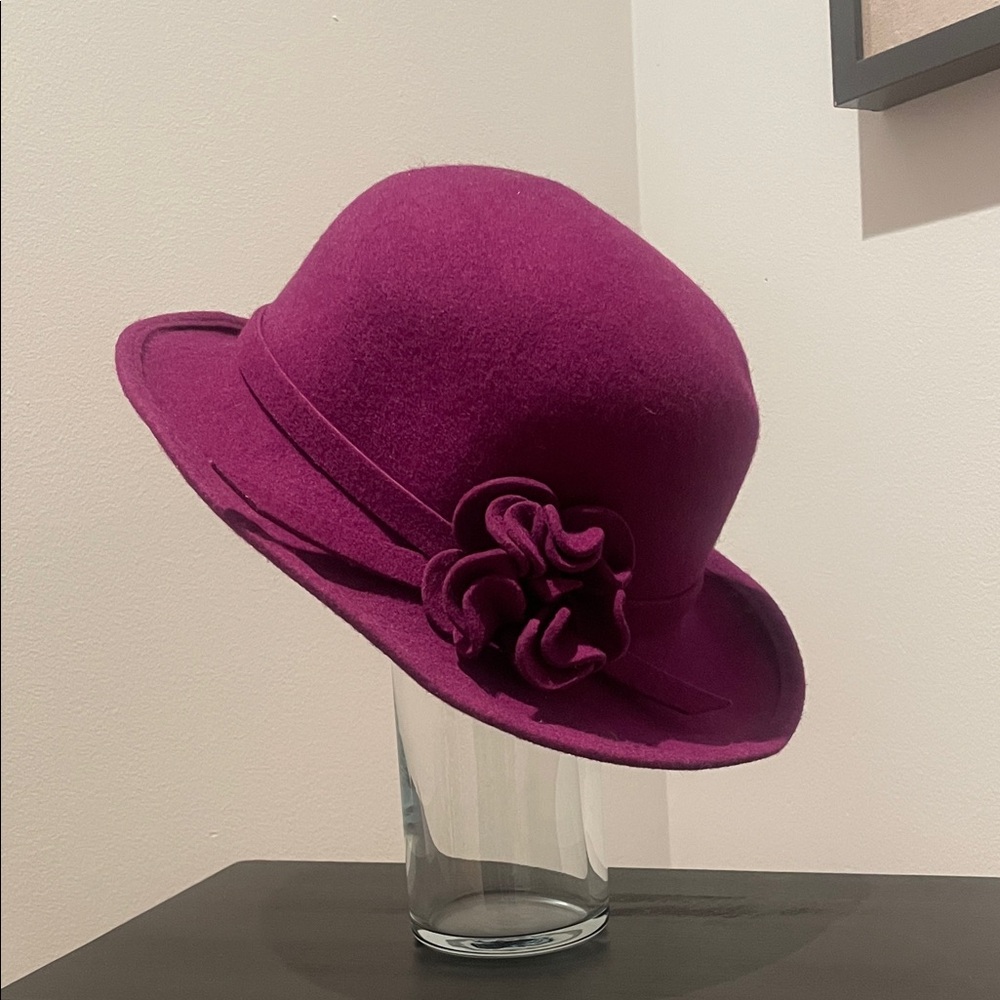 Chic Magenta Women's Hat with Floral Accent